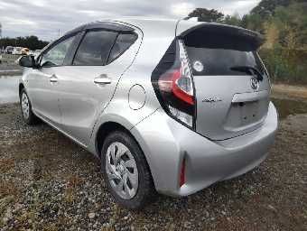 TOYOTA AQUA 2019 Image 4