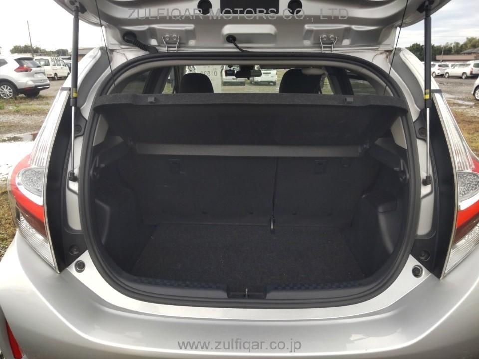 TOYOTA AQUA 2019 Image 7