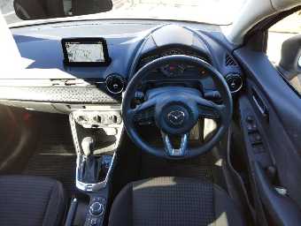 MAZDA DEMIO 2017 Image 7