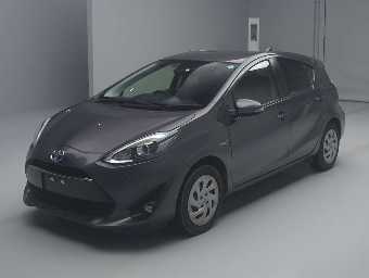 TOYOTA AQUA 2019 Image 1