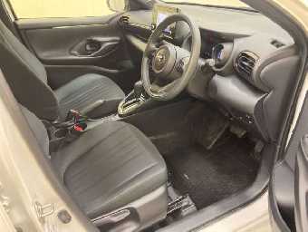 TOYOTA YARIS 2021 Image 5