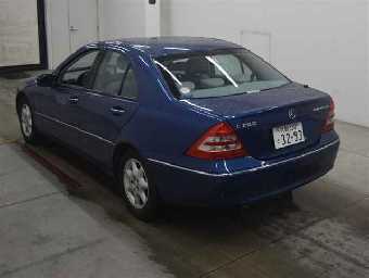 MERCEDES BENZ C CLASS 2001 Image 2