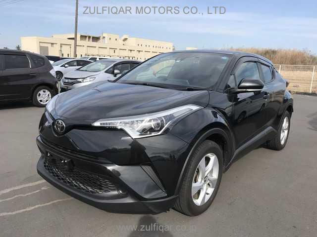 TOYOTA C-HR 2017 Image 19