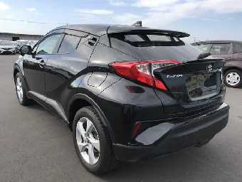 TOYOTA C-HR 2017 Image 14