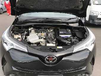 TOYOTA C-HR 2017 Image 15