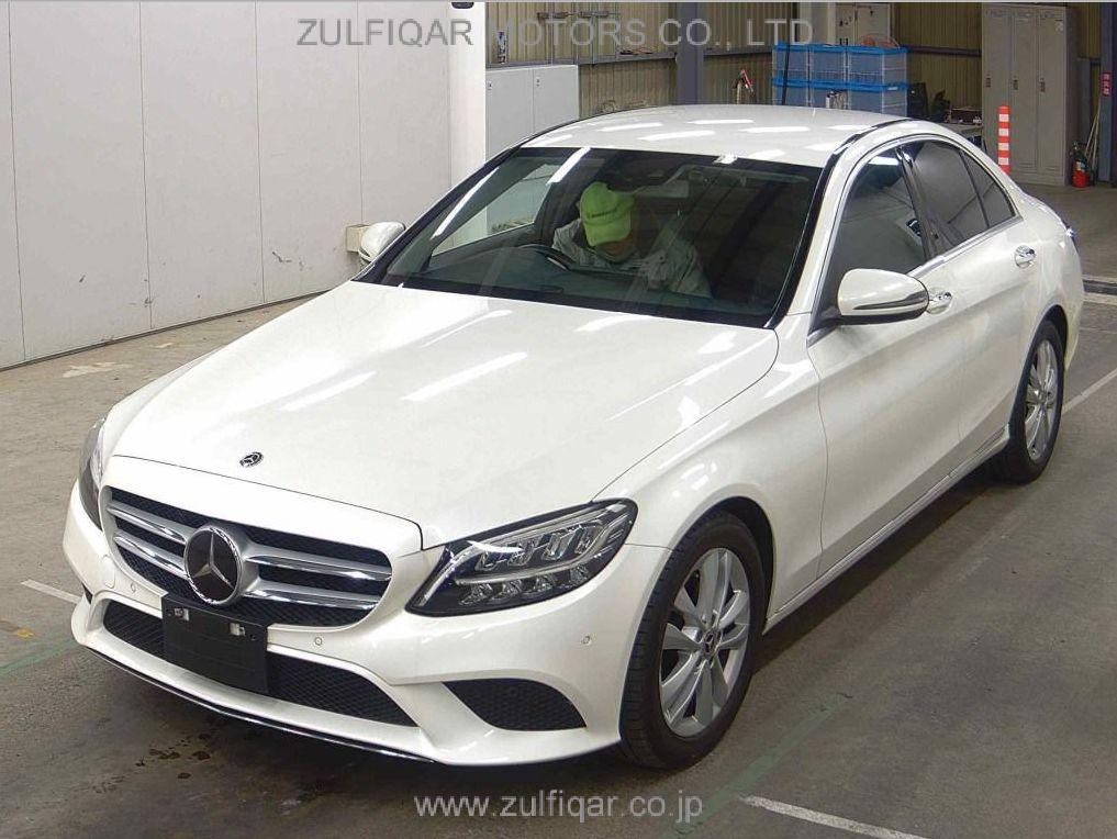 MERCEDES BENZ C CLASS 2018 Image 4