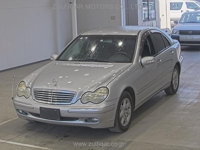 MERCEDES BENZ C CLASS 2002 Image 1