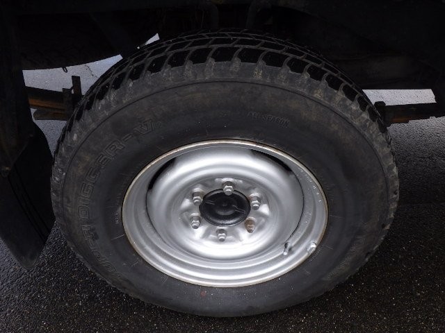 TOYOTA HILUX 1991 Image 27