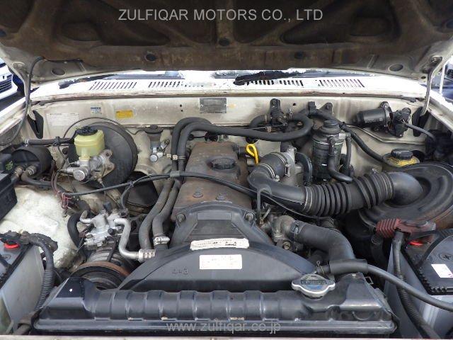 TOYOTA HILUX 1991 Image 30