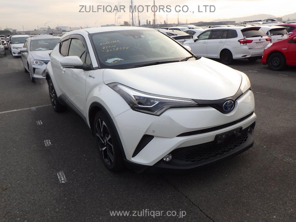 TOYOTA C-HR 2017 Image 24