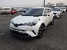 TOYOTA C-HR 2017 Image 25