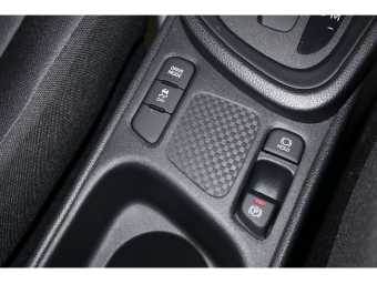 TOYOTA YARIS CROSS 2020 Image 9