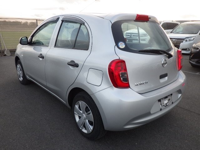 NISSAN MARCH 2017 Image 32