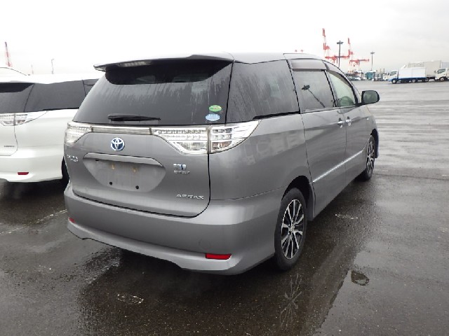TOYOTA ESTIMA HYBRID 2012 Image 30