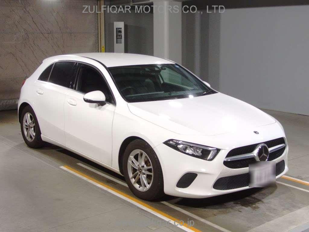 MERCEDES BENZ A CLASS 2019 Image 3