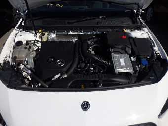 MERCEDES BENZ A CLASS 2019 Image 22