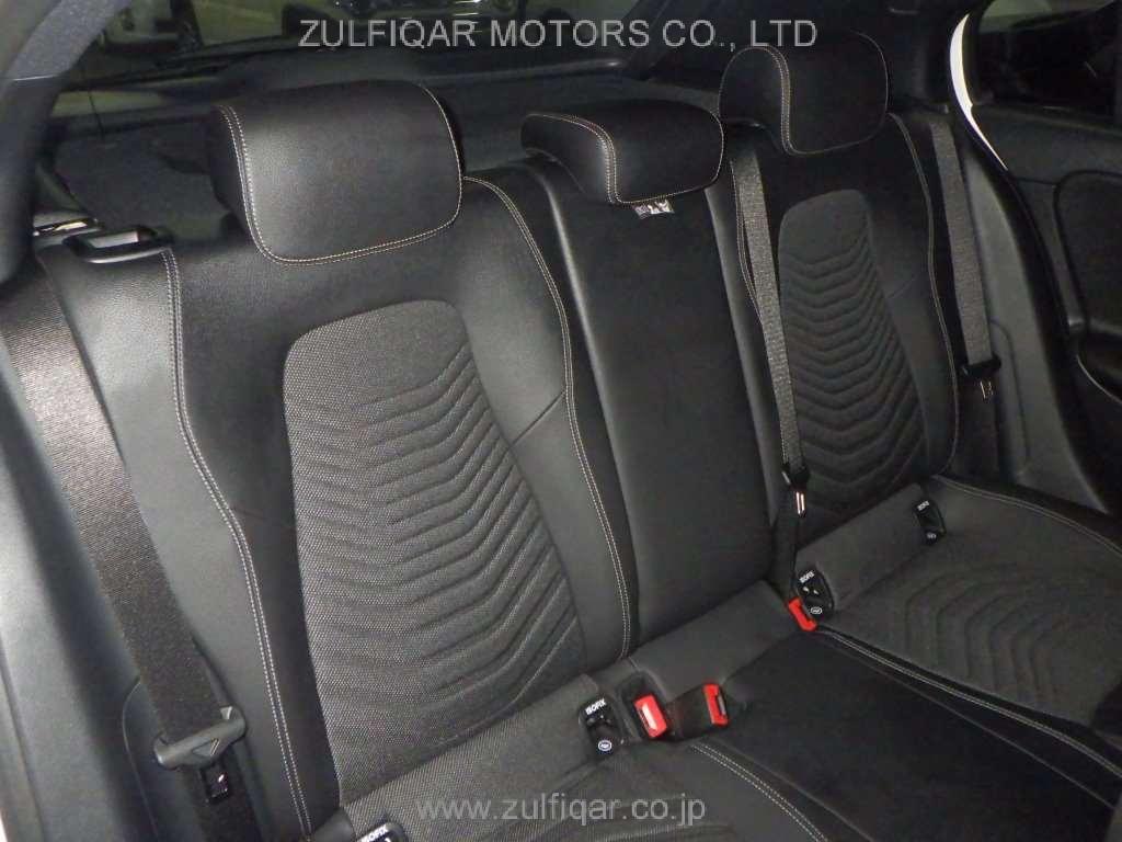 MERCEDES BENZ A CLASS 2019 Image 7