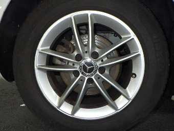 MERCEDES BENZ A CLASS 2019 Image 9