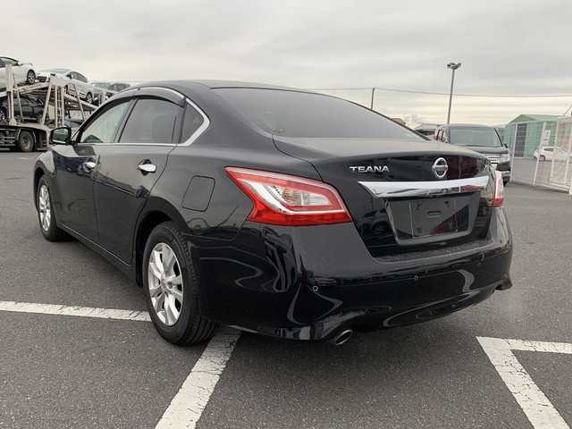 NISSAN TEANA 2017 Image 21