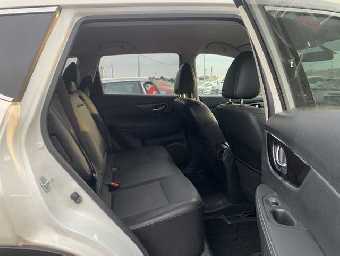 NISSAN X-TRAIL 2018 Image 11