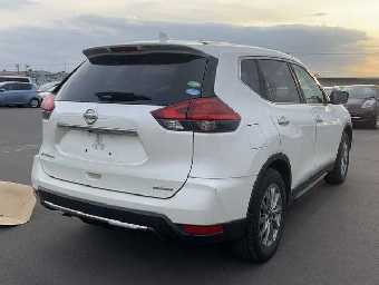 NISSAN X-TRAIL 2018 Image 14