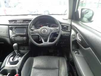 NISSAN X-TRAIL 2018 Image 3