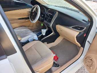 TOYOTA YARIS 2019 Image 14