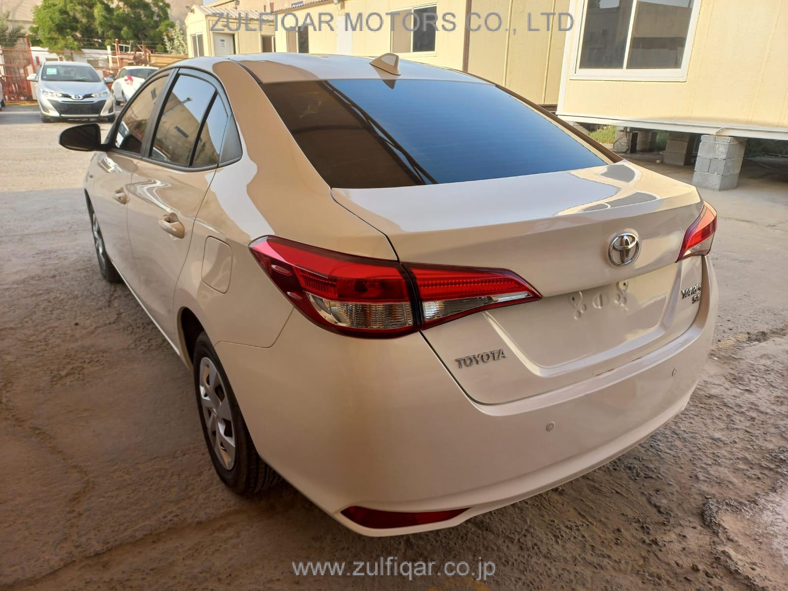 TOYOTA YARIS 2019 Image 3