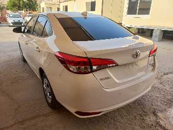 TOYOTA YARIS 2019 Image 3