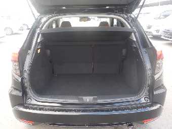 HONDA VEZEL 2020 Image 13