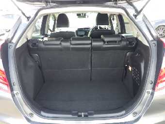 HONDA FIT HYBRID 2018 Image 14