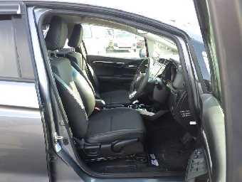 HONDA FIT HYBRID 2018 Image 17