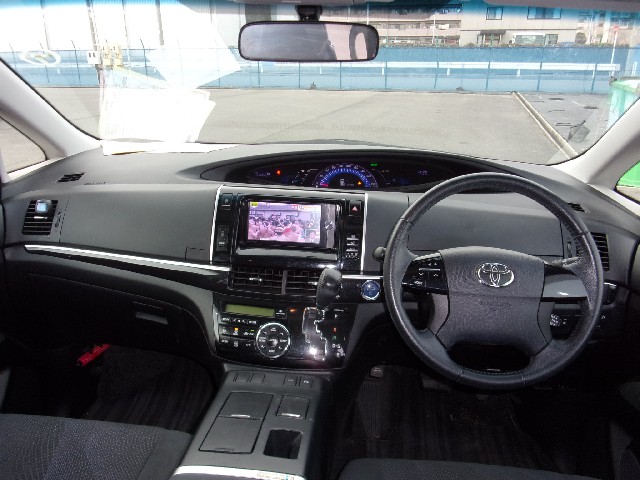 TOYOTA ESTIMA HYBRID 2014 Image 22