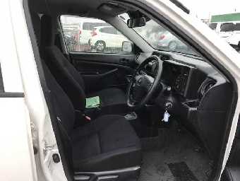 TOYOTA PROBOX 2018 Image 9