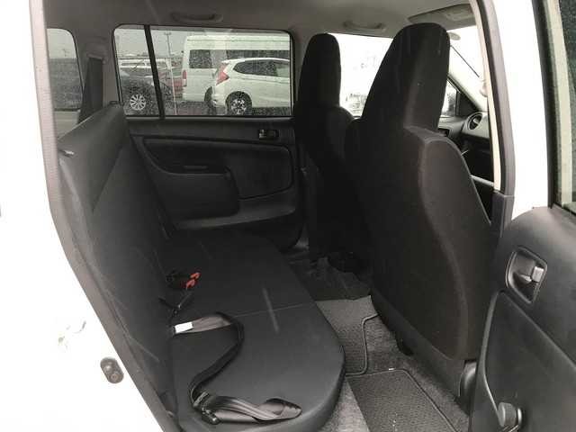 TOYOTA PROBOX 2018 Image 19