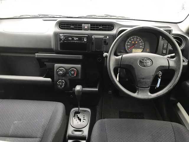 TOYOTA PROBOX 2018 Image 20