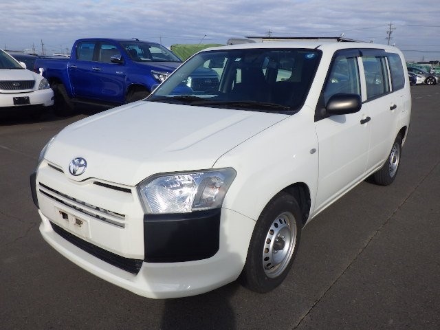 TOYOTA PROBOX 2018 Image 28