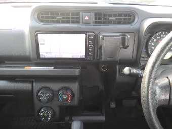 TOYOTA PROBOX 2018 Image 10