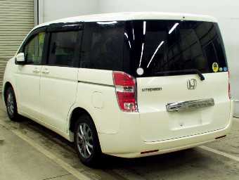 HONDA STEPWGN 2010 Image 4