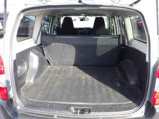 TOYOTA PROBOX 2018 Image 20