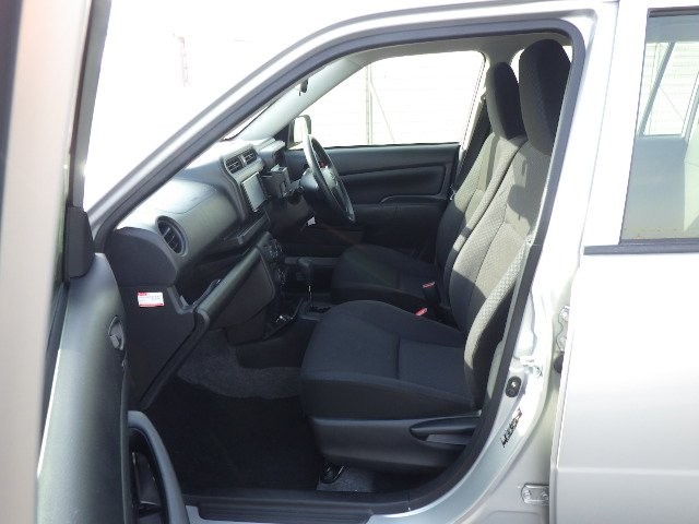 TOYOTA SUCCEED 2017 Image 20