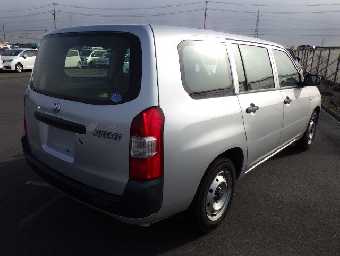 TOYOTA SUCCEED 2017 Image 17