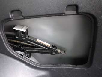 TOYOTA SUCCEED 2018 Image 16