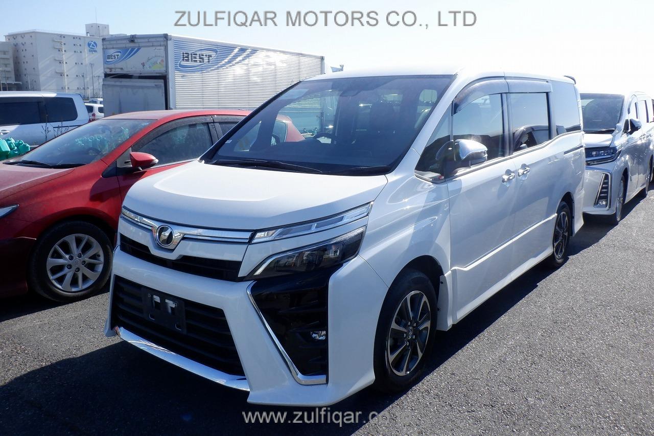 TOYOTA VOXY 2018 Image 28