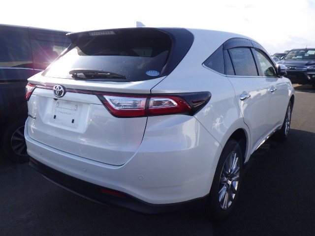 TOYOTA HARRIER 2019 Image 22