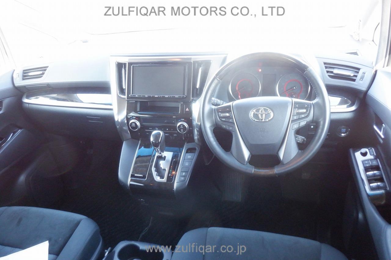 TOYOTA ALPHARD 2018 Image 7