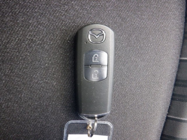 MAZDA DEMIO 2018 Image 24