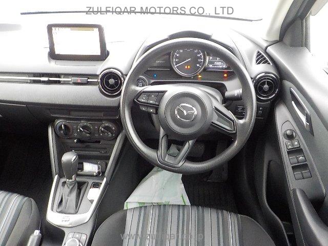 MAZDA DEMIO 2018 Image 27