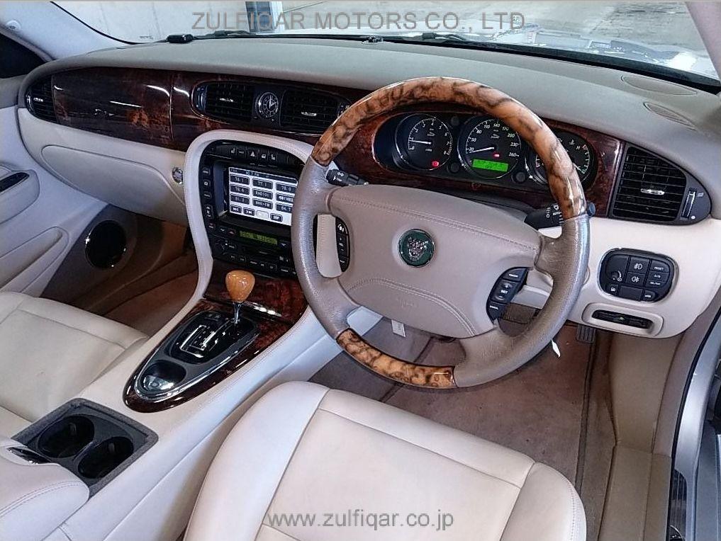 JAGUAR XF 2005 Image 3