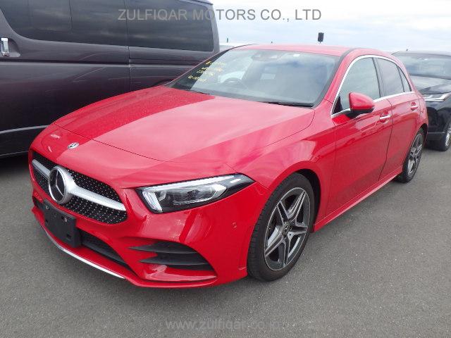 MERCEDES BENZ A CLASS 2018 Image 19